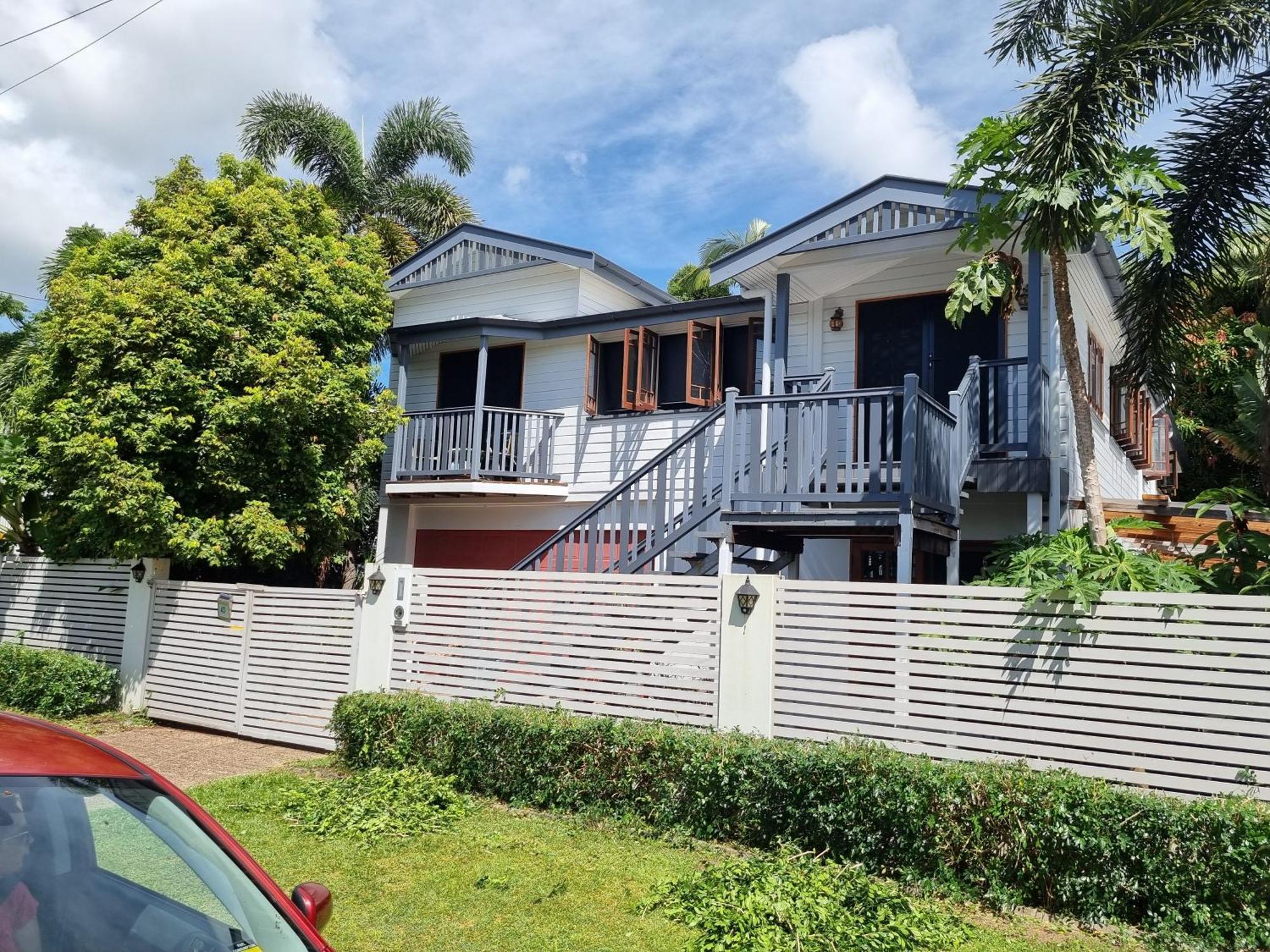 Homestay At Julie'S Cairns Exterior photo